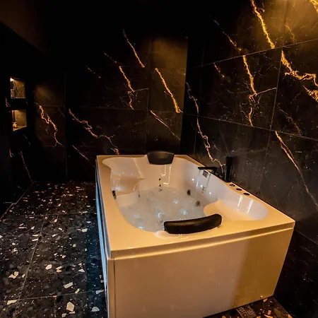 بيت ريفي Unique Luxury